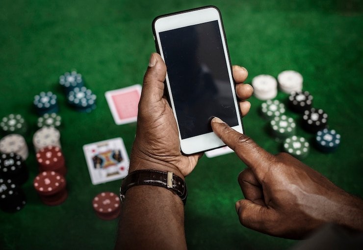 Antarmuka permainan Erek Erek di aplikasi mobile banteng328 dengan pilihan angka dan panduan interpretasi